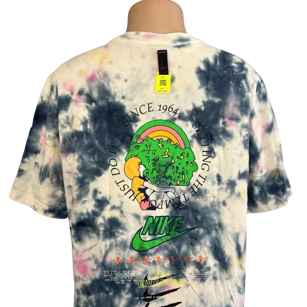 Nike Festival Graphic Blue Tie Dye T-Shirt - Picture 7 of 10
